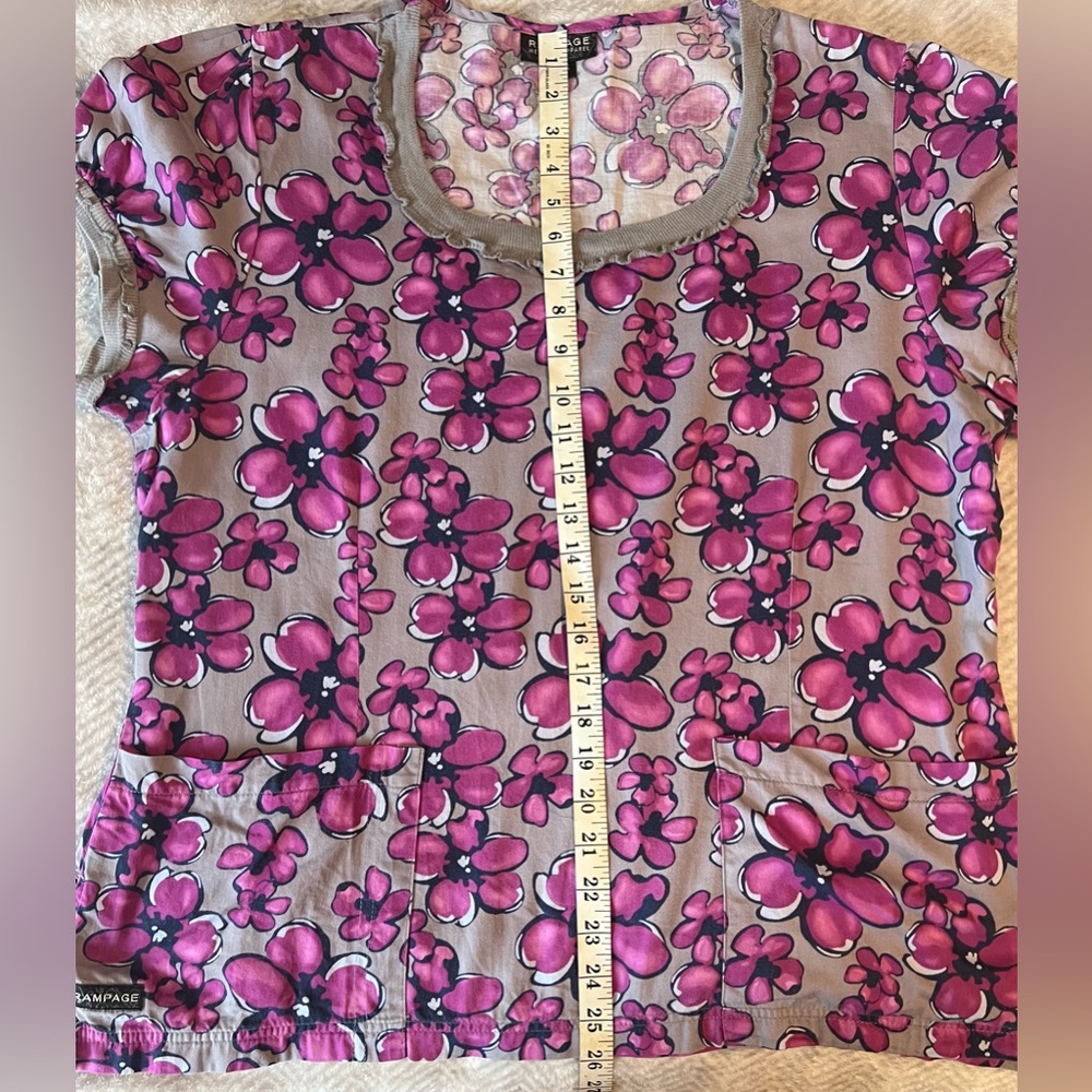 Rampage Medical Apparel Floral Scrub Top. - Picture 6 of 7